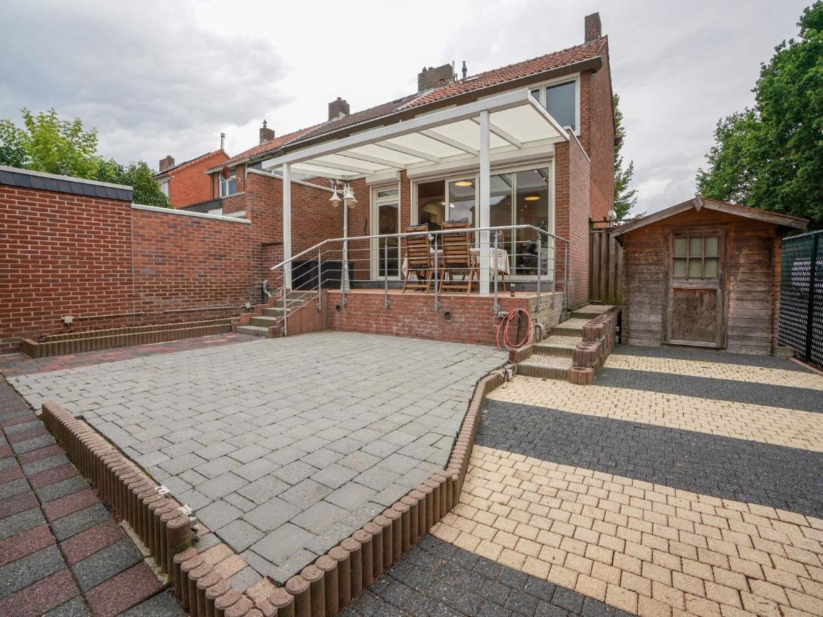 Terraced House In Kerkrade With A Garden Villa Exterior photo