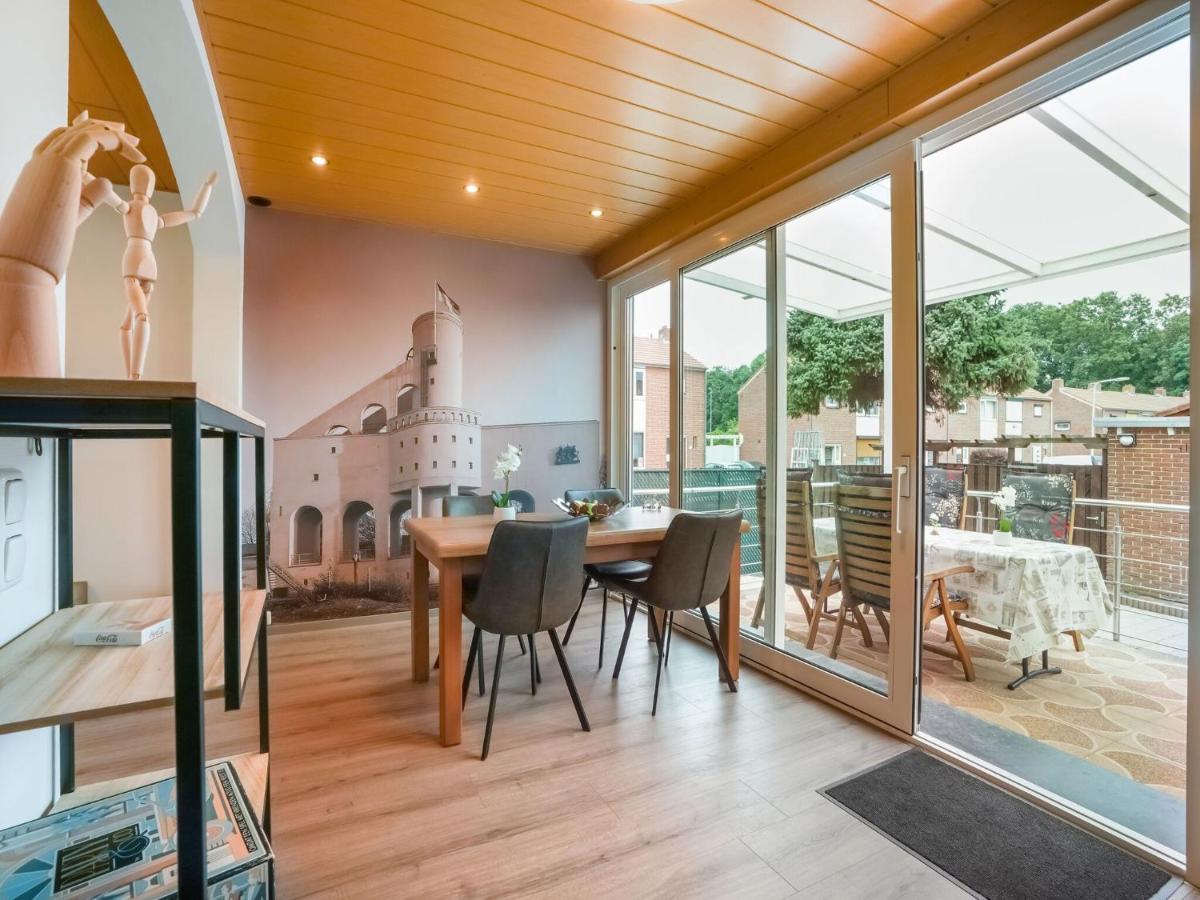 Terraced House In Kerkrade With A Garden Villa Exterior photo